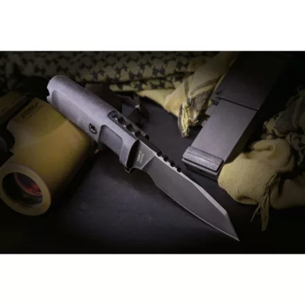 Extrema Ratio Task c black