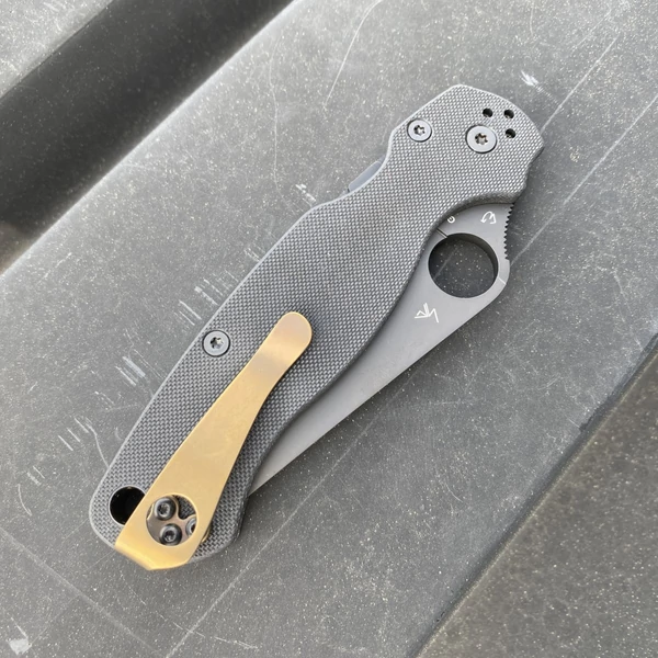Spyderco Para 2 Clip - jobb kezes - Bronze Anodized