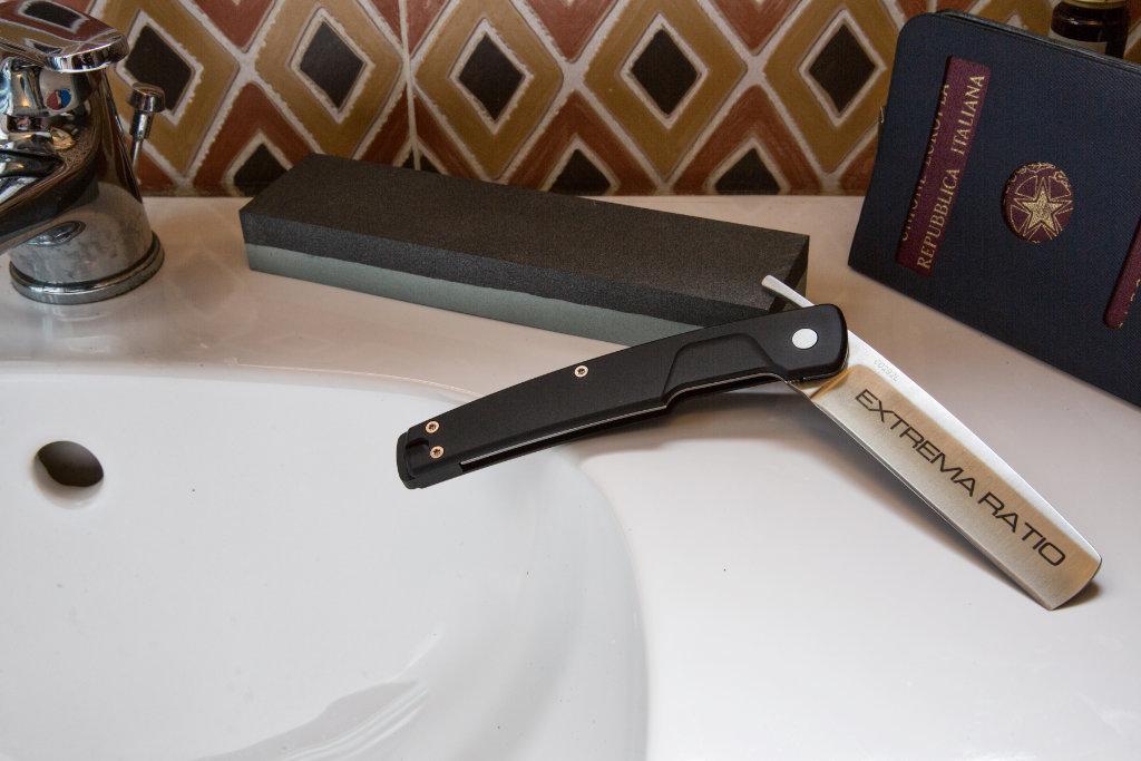 Extrema Ratio T-RAZOR SATIN